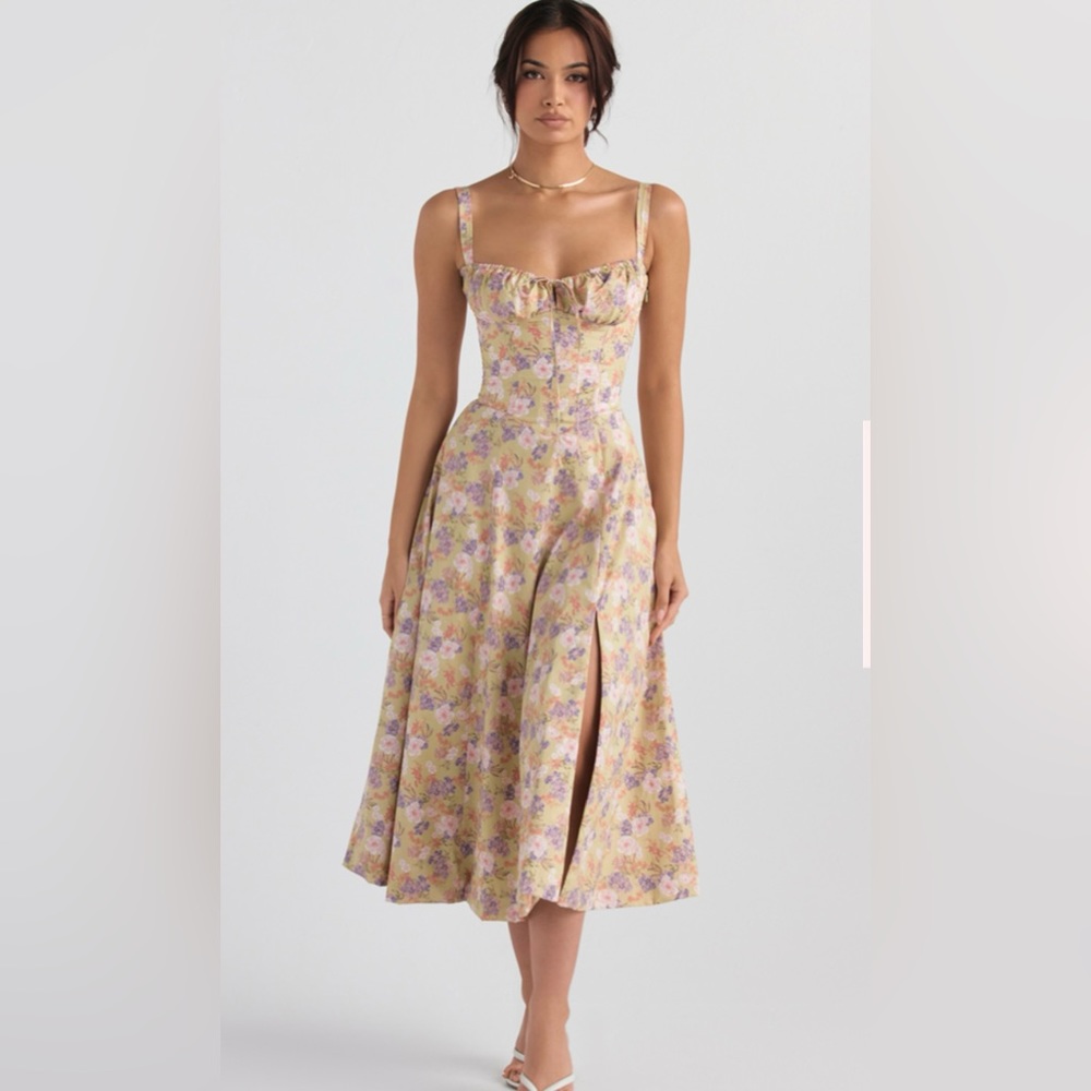 House of CB - Carmen NWT xs